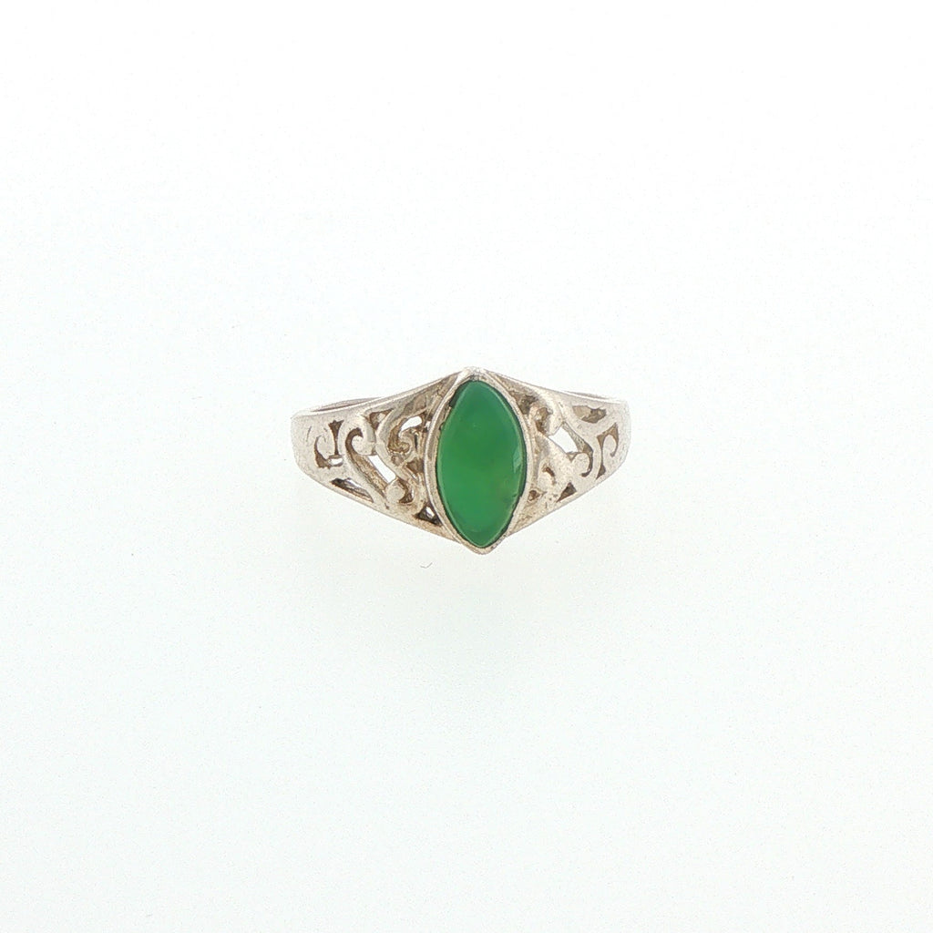 Vintage-Style Silver Filigree Chrysoprase Solitaire Ring
