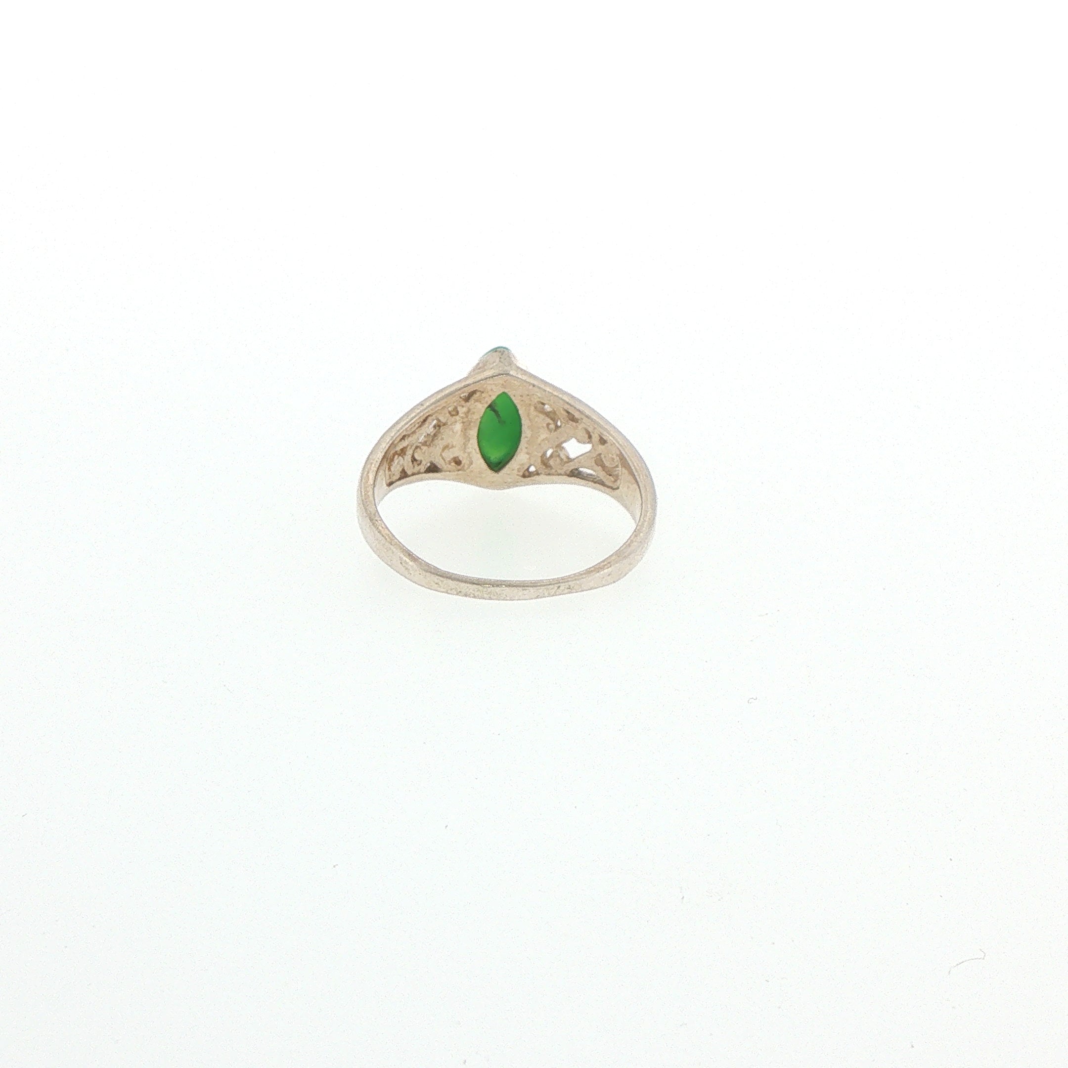 Vintage-Style Silver Filigree Chrysoprase Solitaire Ring