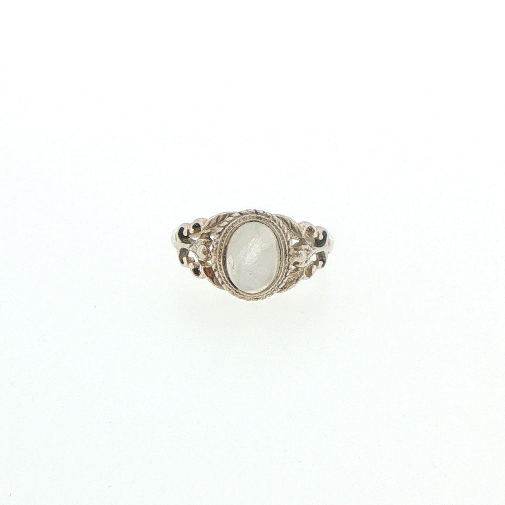 Vintage Style Filigree Moonstone Solitaire Ring in Silver
