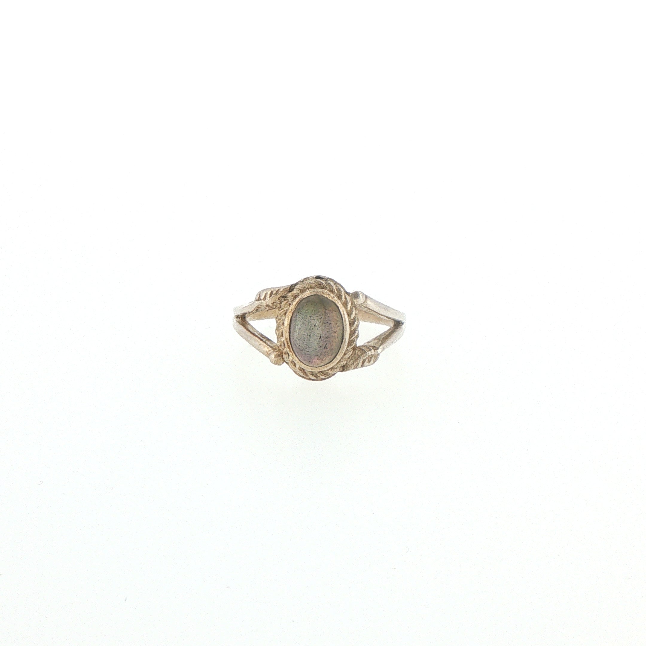 Oval Labradorite Rope Bezel Solitaire Ring in Silver