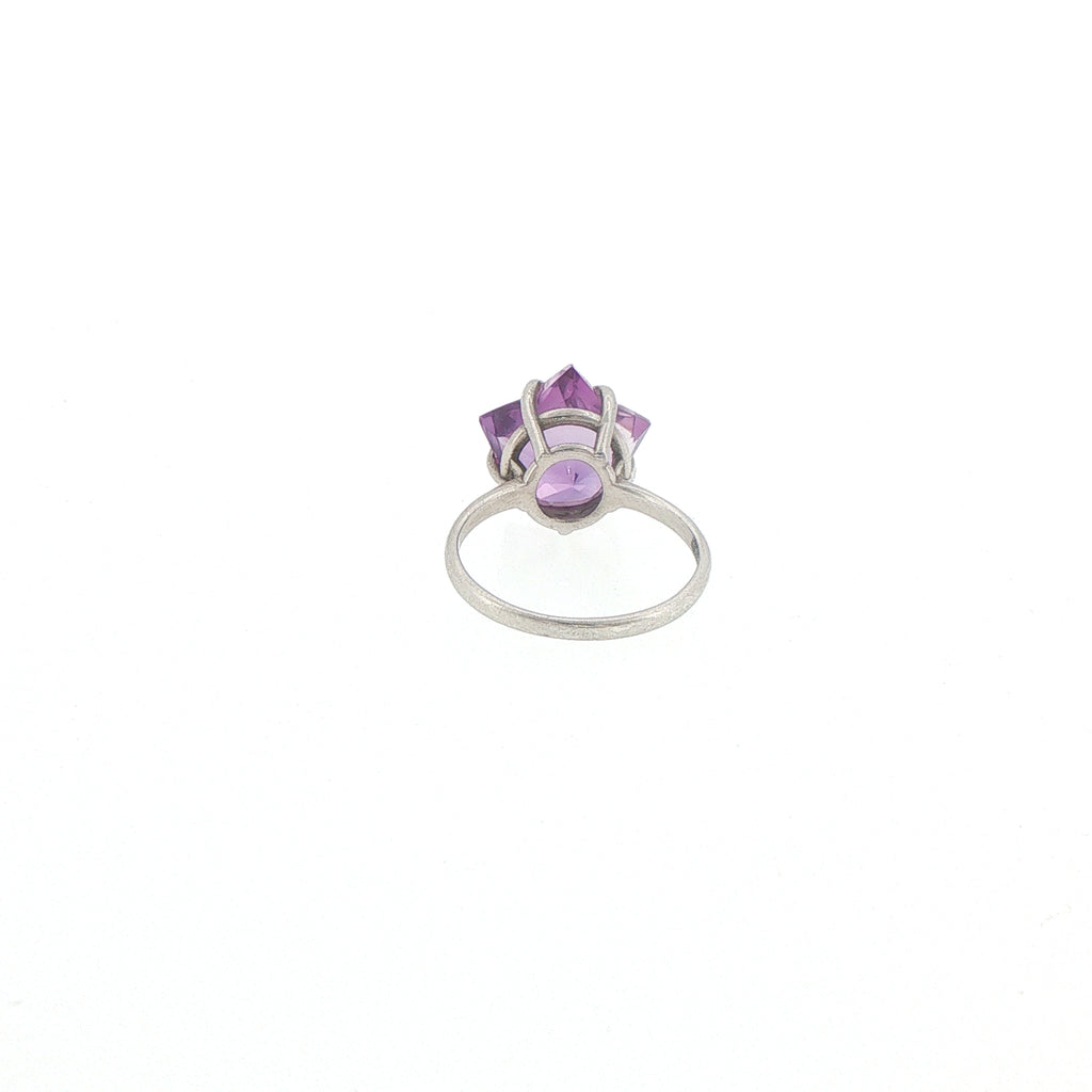 Star-Cut Amethyst Solitaire Ring in Silver