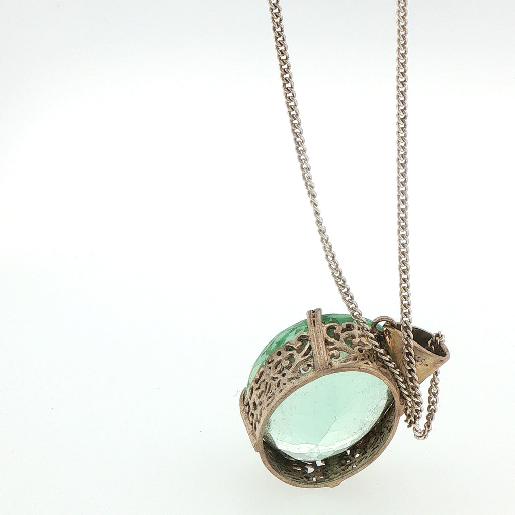 Silver Oval Green Quartz Pendant Necklace