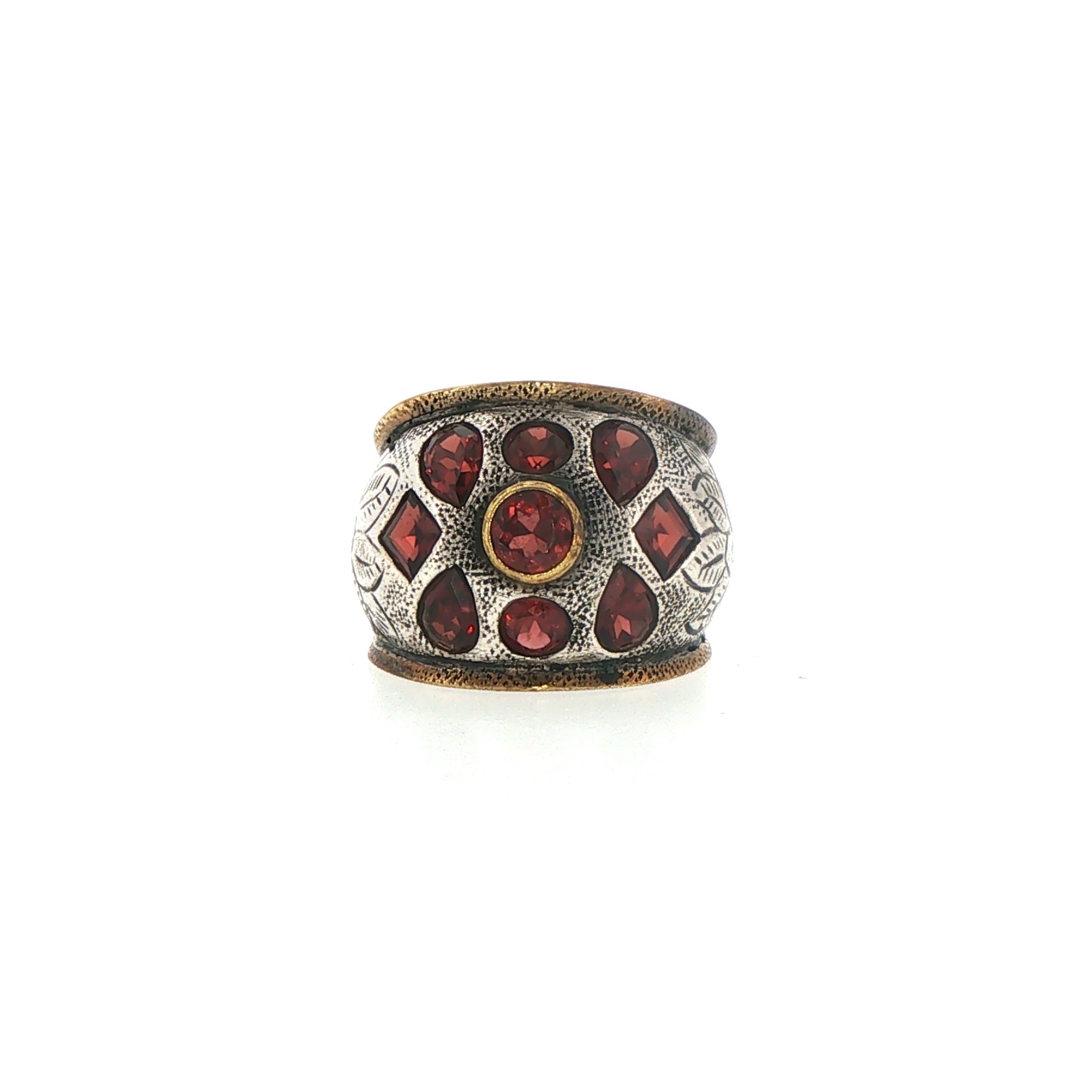 Vintage Style Silver Multistone Garnet Ring with Engraved Motifs