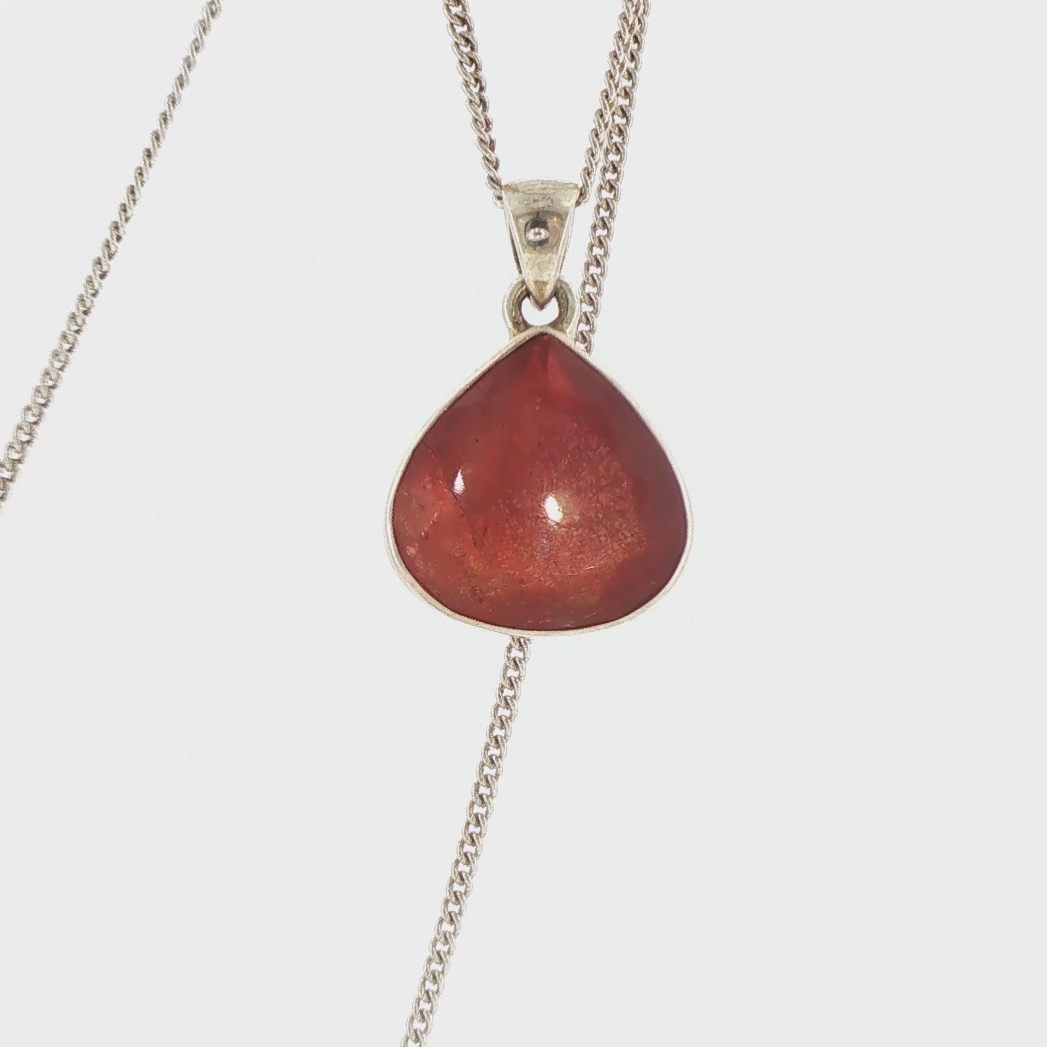 Pear-Shaped Sunstone Pendant Necklace in Silver
